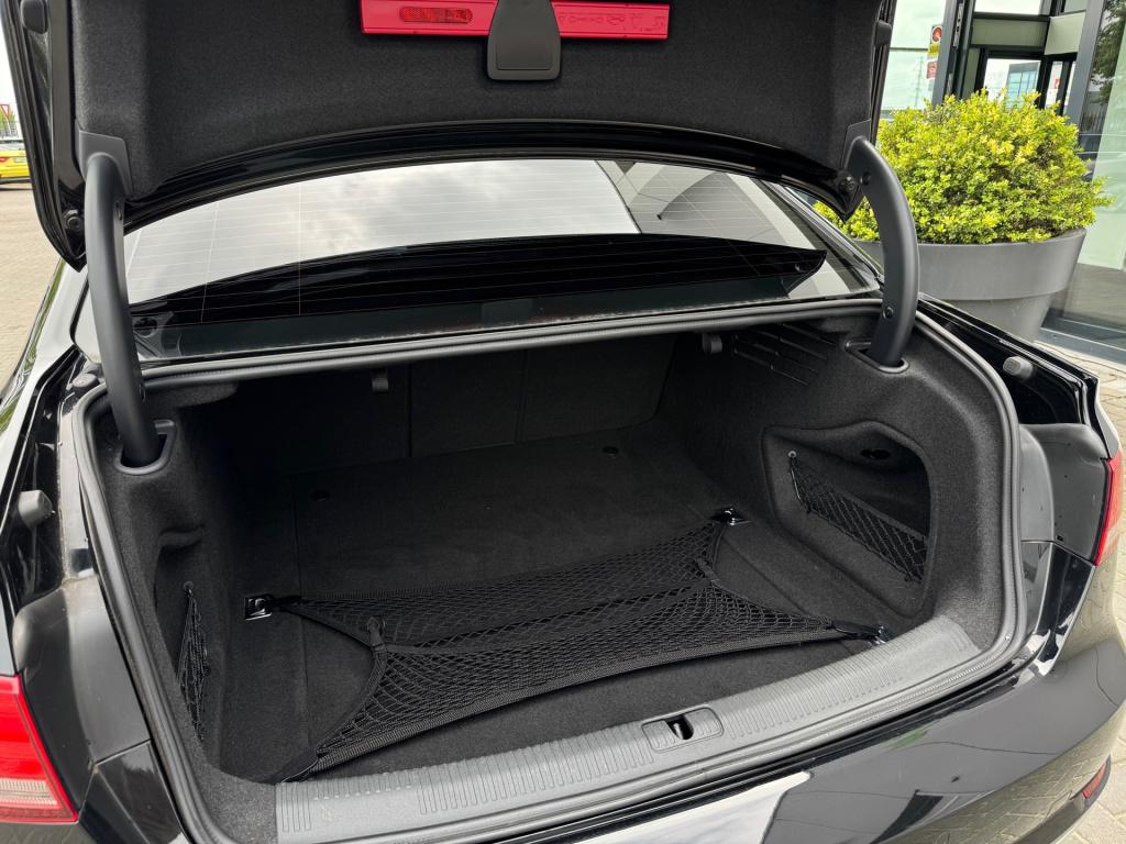 Audi A4 limousine 1.4 tfsi sport pro line * carplay * 18 inch * nap