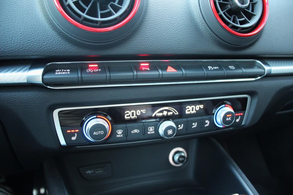 Audi Rs3 sportback 2.5 tfsi quattro - virtual - pano - matrix - rs stoelen 