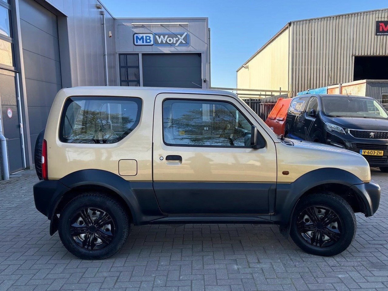 Suzuki Jimny 1.3 JX 2WD Vol Jaar Apk