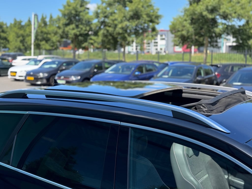 Seat Ateca 1.5 tsi xperience * panoramadak * trekhaak * keyless * virtual c