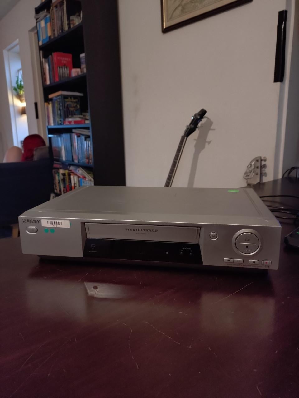 Videorecorder (VHS) te koop!