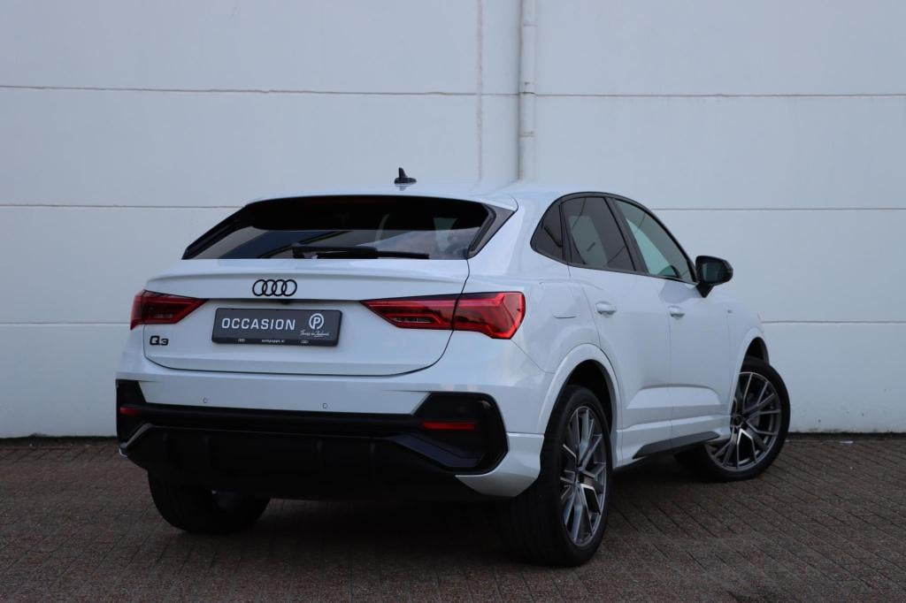 Audi Q3 sportback 45 tfsi e s edition 245pk s-tronic | soh 97,8% |