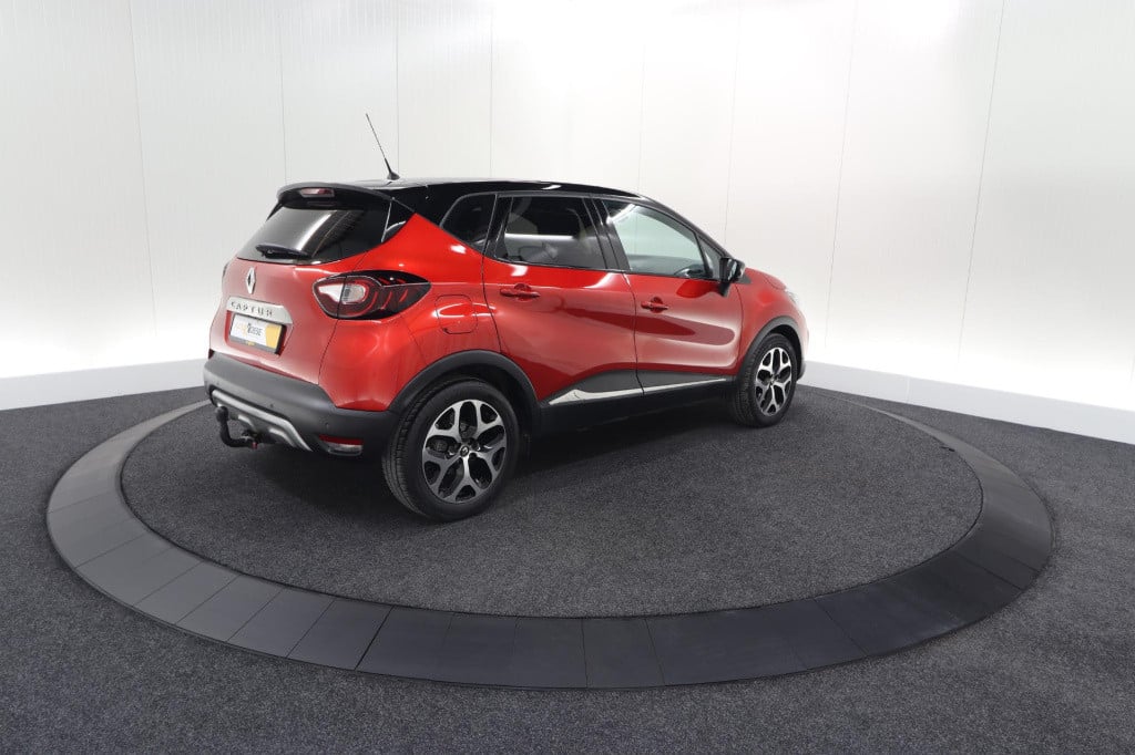 Renault Captur tce 120 edc intens | trekhaak | camera | navigatie | parkeer