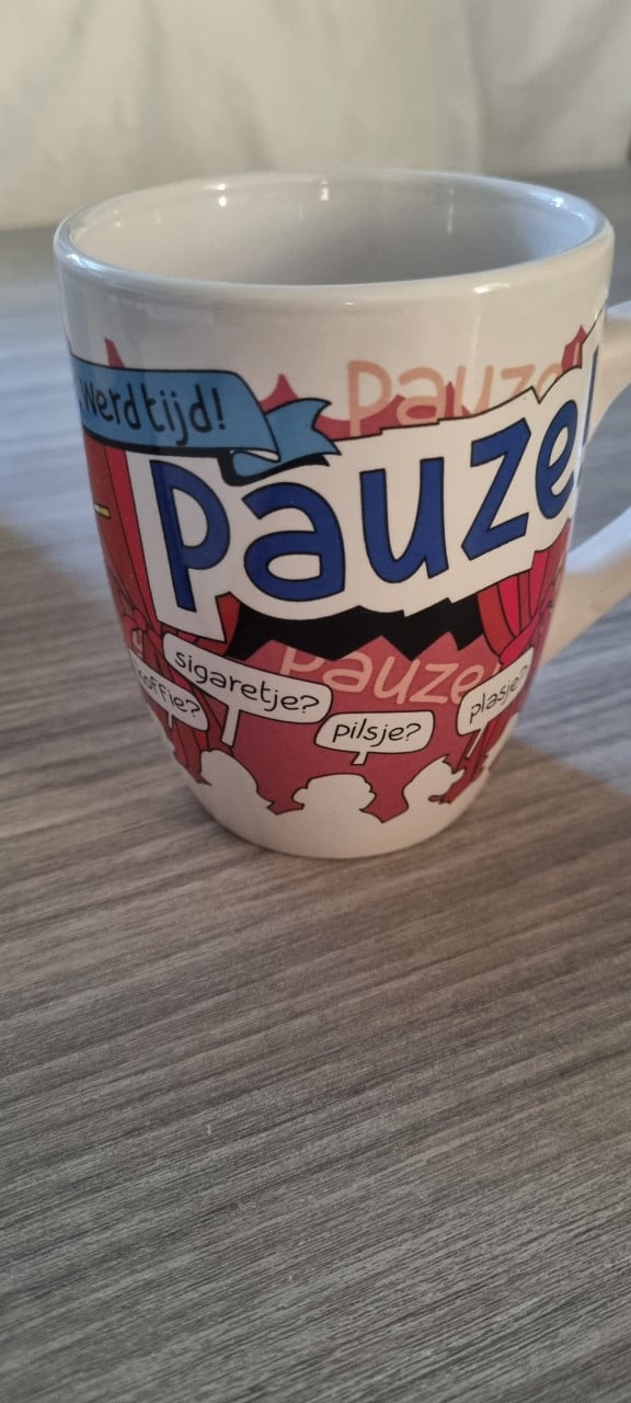 Diverse mokken met leuke opdrukken