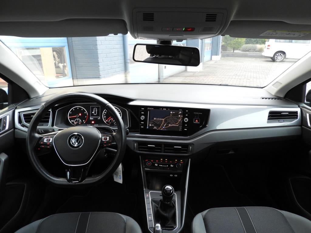 Volkswagen Polo 1.0 tsi highline