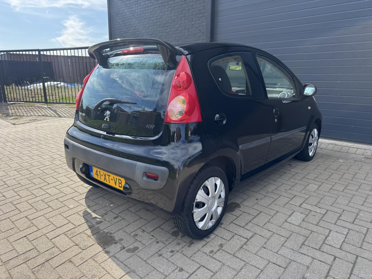 Peugeot 107 1.0 12V 5DR 2007 Zwart Airco Apk Nap