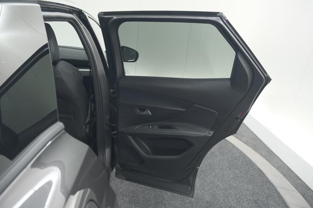 Peugeot 3008 1.6 hybrid 225 allure pack business | camera | navigatie | app