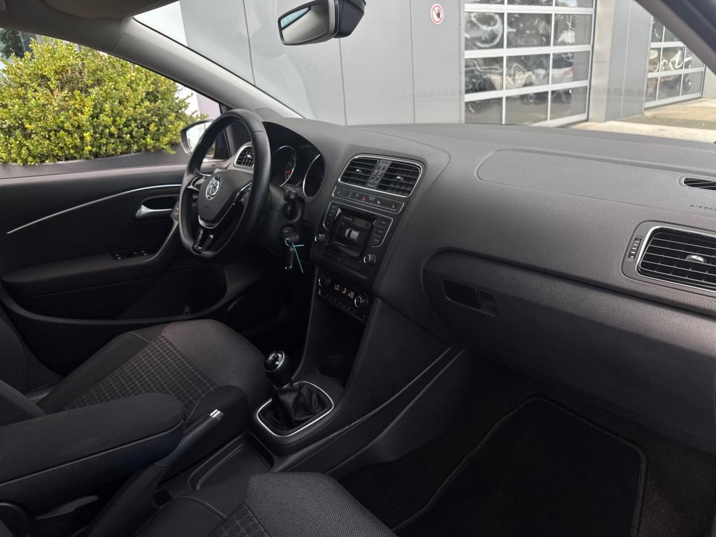 Volkswagen Polo 1.0 comfortline * stoelverwarming * clima * pdc 2x