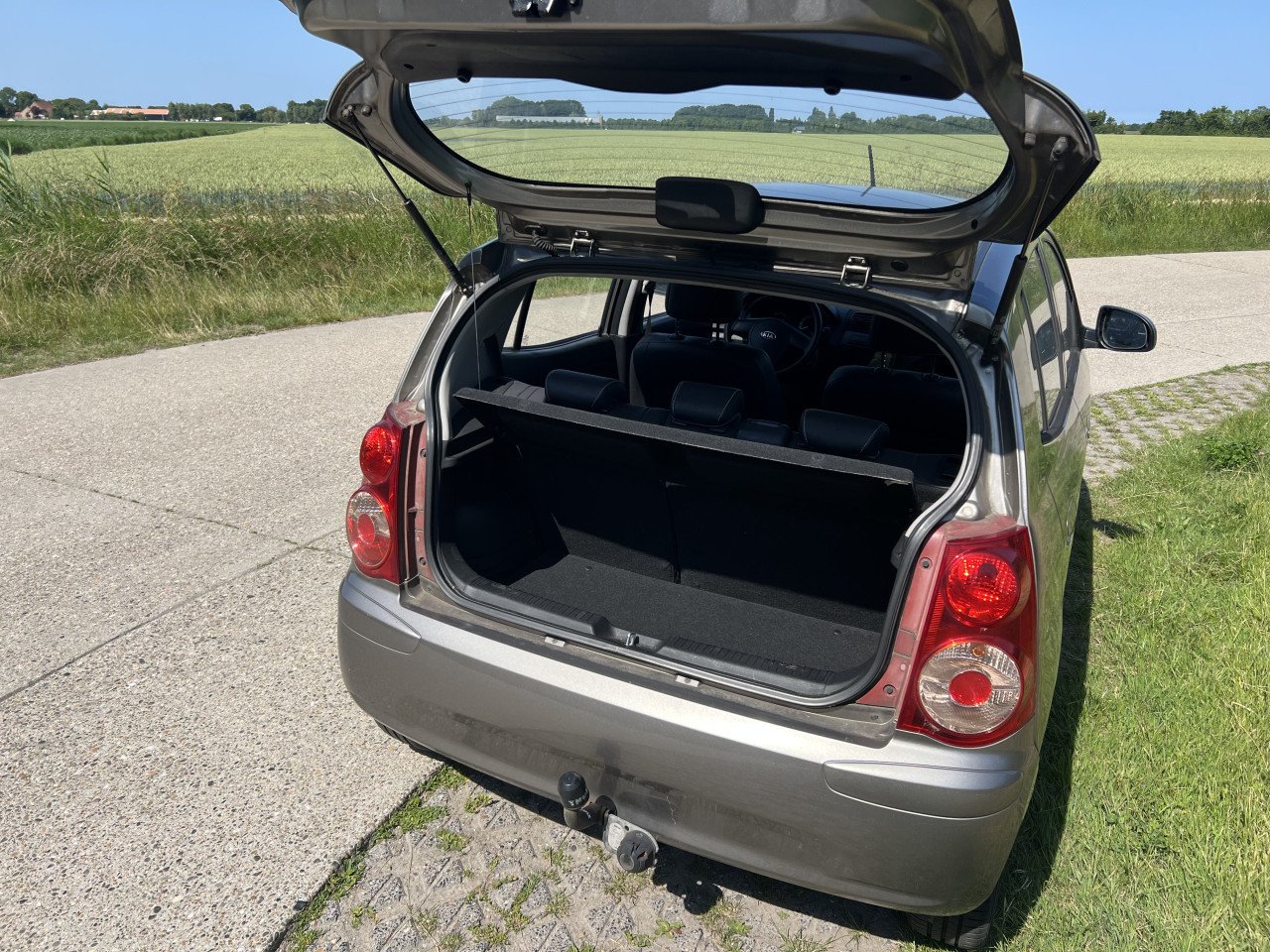 Kia Picanto 1.0 X-pect 2011 225.100