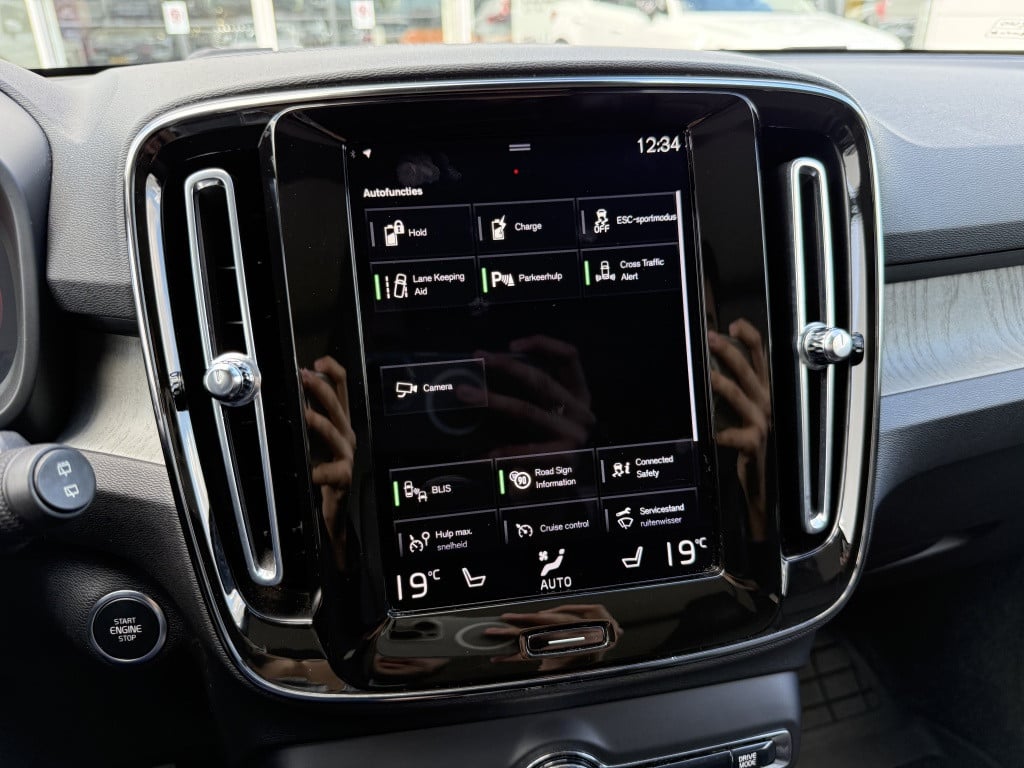 Volvo XC40 t5 262pk recharge inscription| panodak| adap.cruise| 360camera|