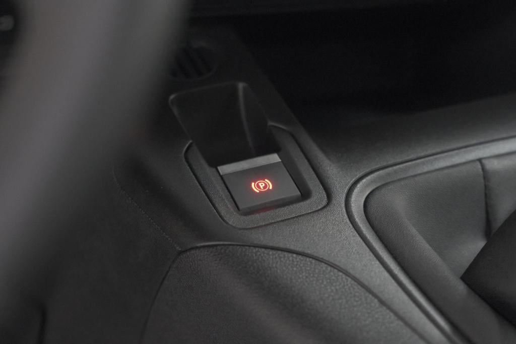 Peugeot Partner 1.5 bluehdi 100 s&s l1 | trekhaak | camera | dodehoekdetect