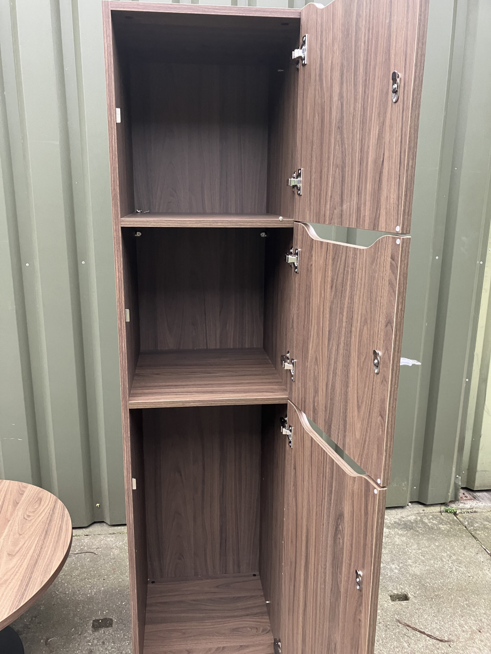 Locker kasten 182 hg x45 br x 50 dp. De laatste