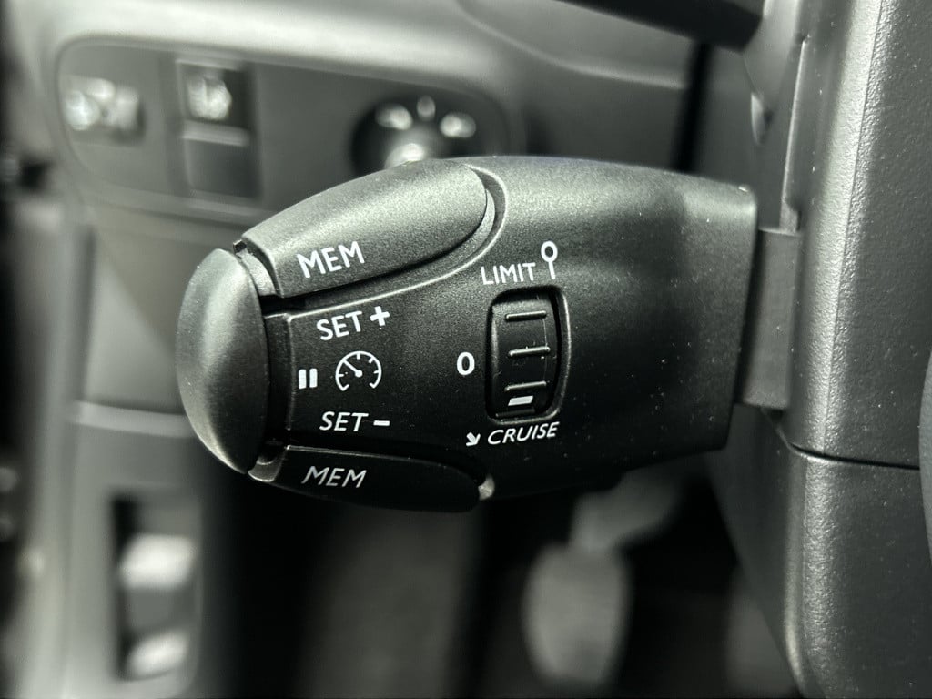 Citroen C3 110 pk s&s shine | rijklaar |