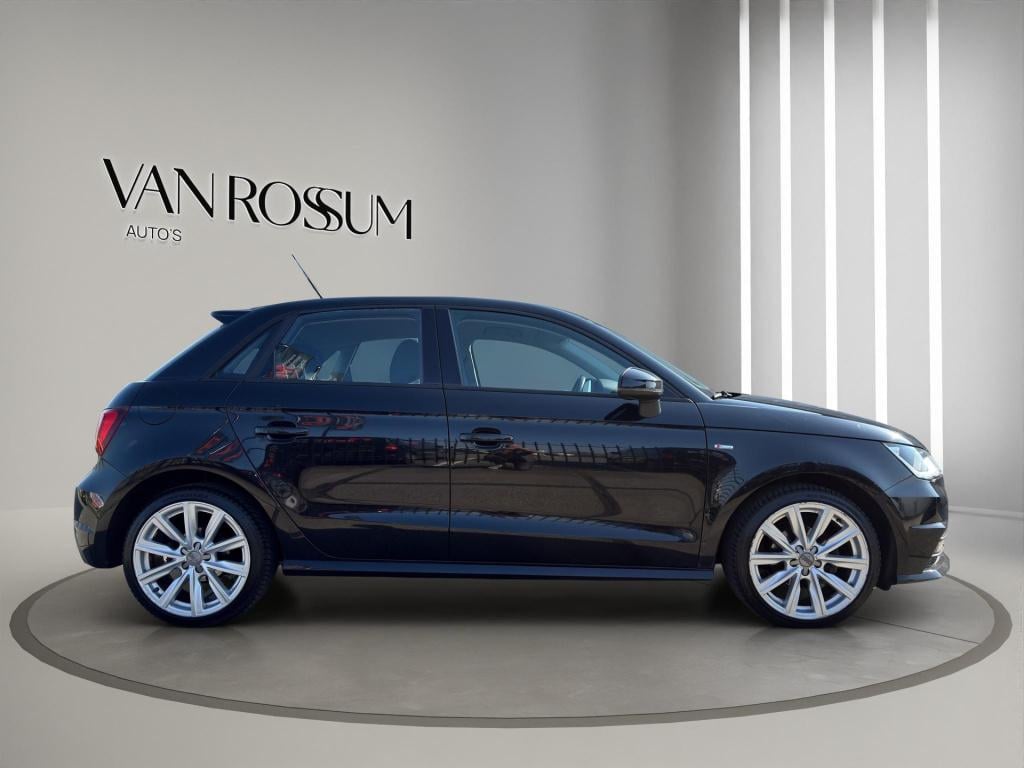 Audi A1 Sportback 1.0 tfsi s-line exterieur 5drs | navigatie | 17"| airco |