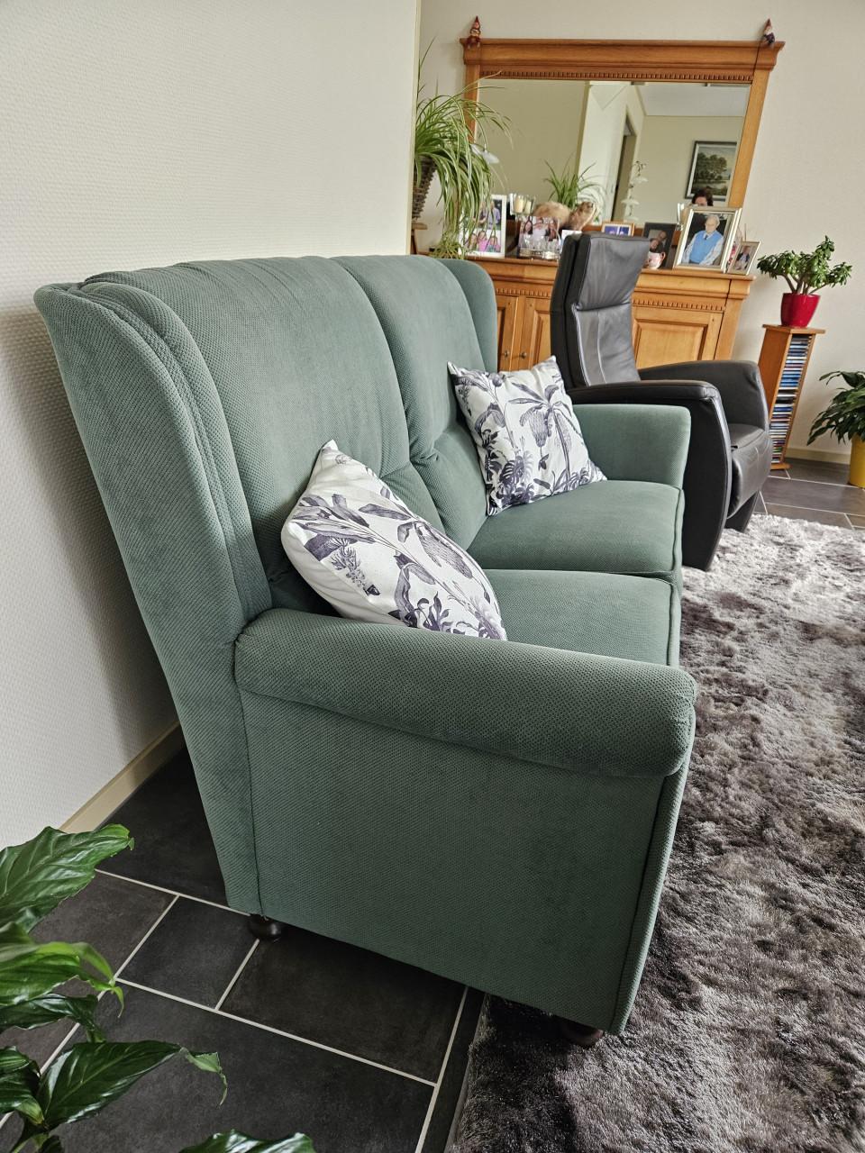 Heel mooi groen bankje