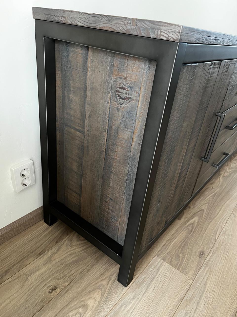 Dressoir