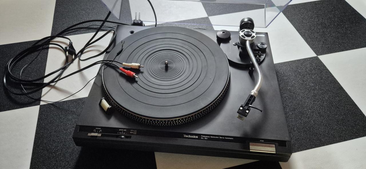 Platenspeler Technics SL-B2