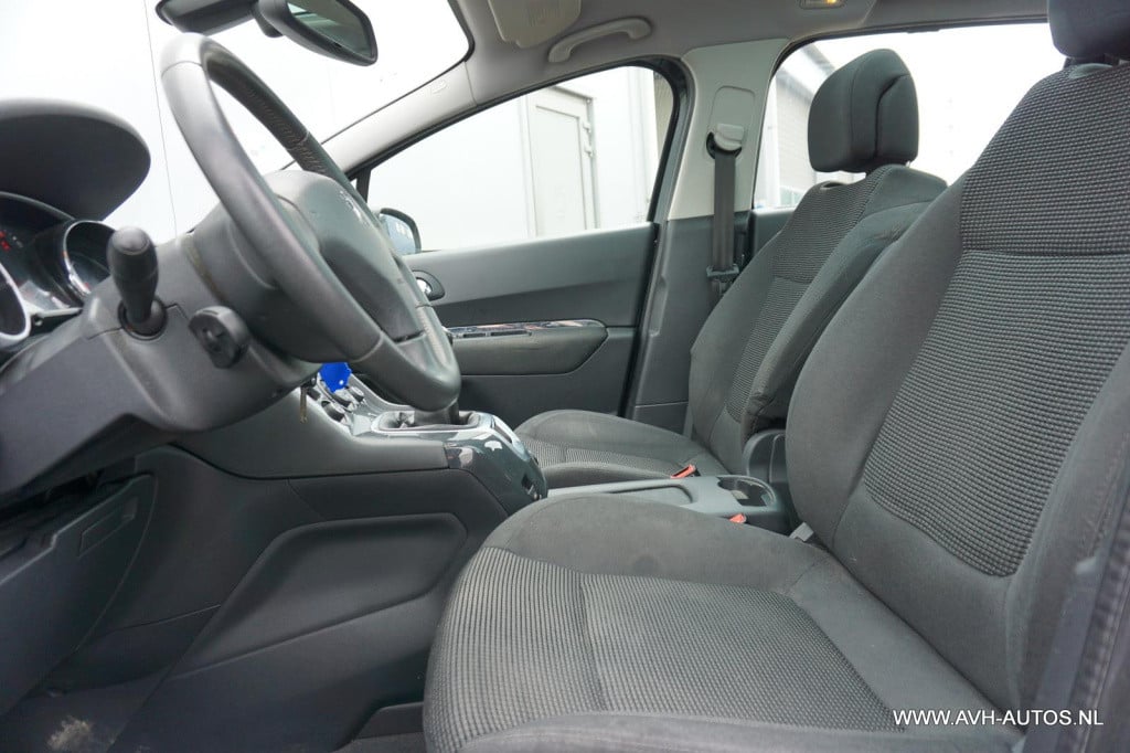 Peugeot 5008 1.6 thp active 5 - persoons!