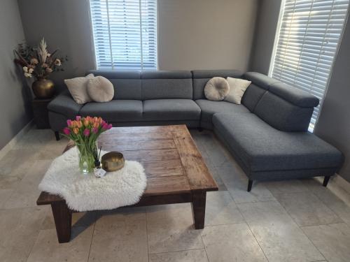 Salontafel eiken massief Uniek!