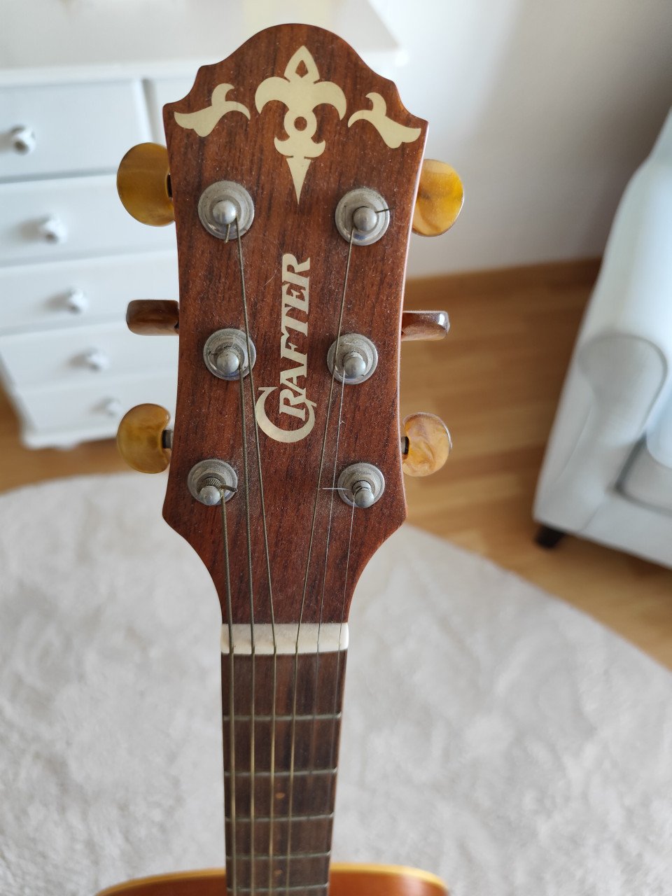 Gitaar merk Crafter