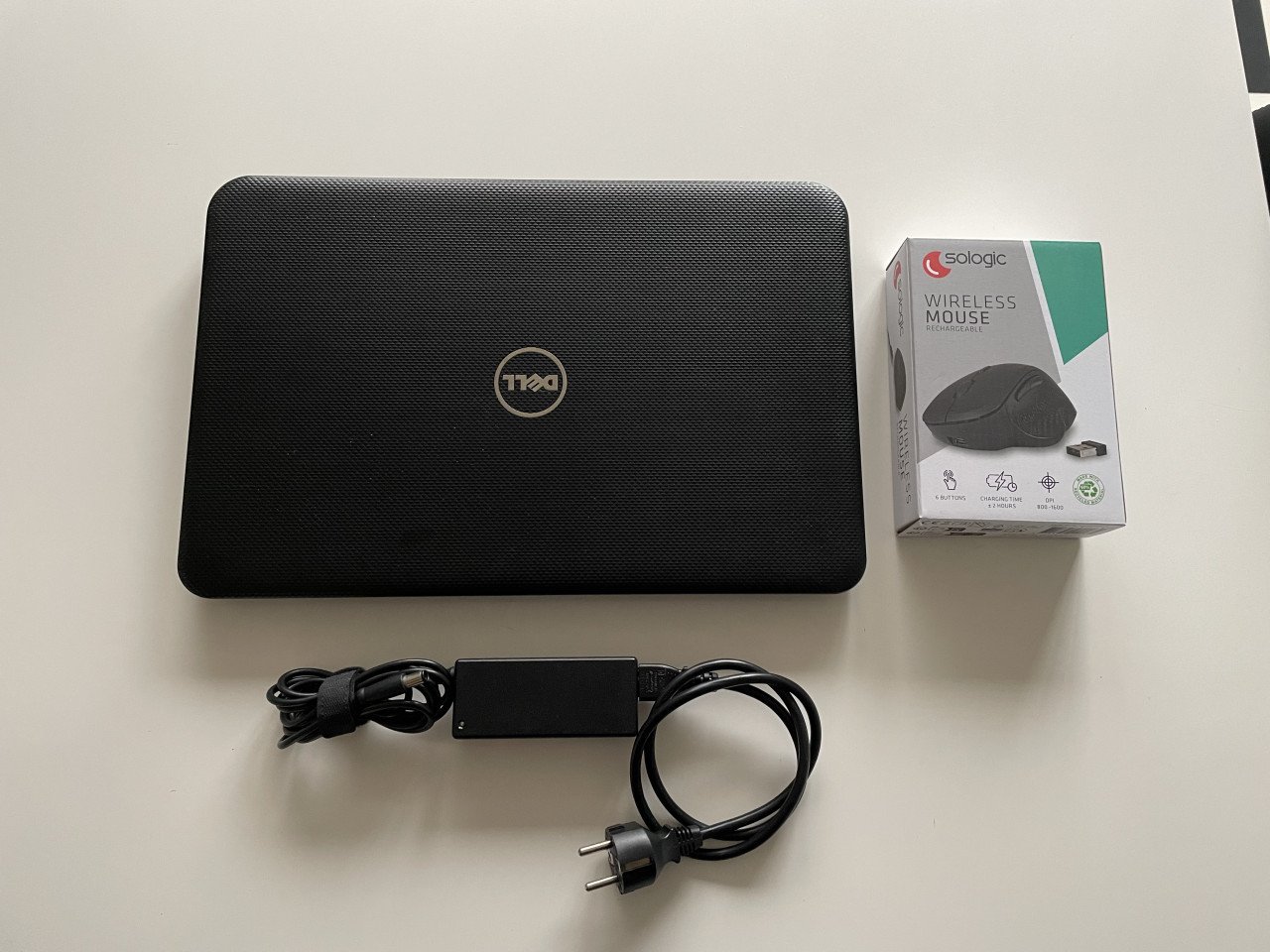 Dell 17.3 inch laptop - met muis i5 Windows 11 SSD office pakket 16GB RAM