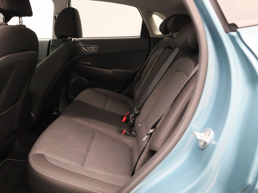 Hyundai Kona ev fashion 64 kwh | automaat | navigatie | heads-up display | 