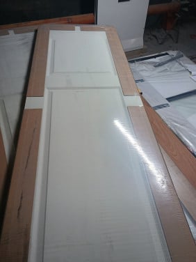 Paneeldeur 211 x 68 cm nieuw   in de verpakking 2 x