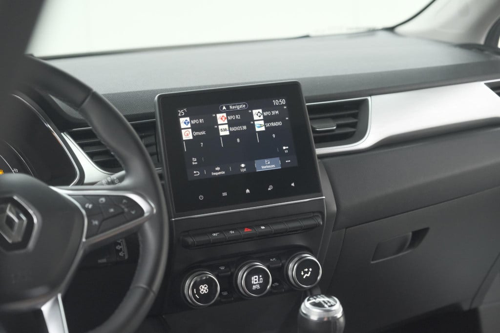 Renault Captur tce 90 intens | camera | navigatie | parkeersensoren | apple
