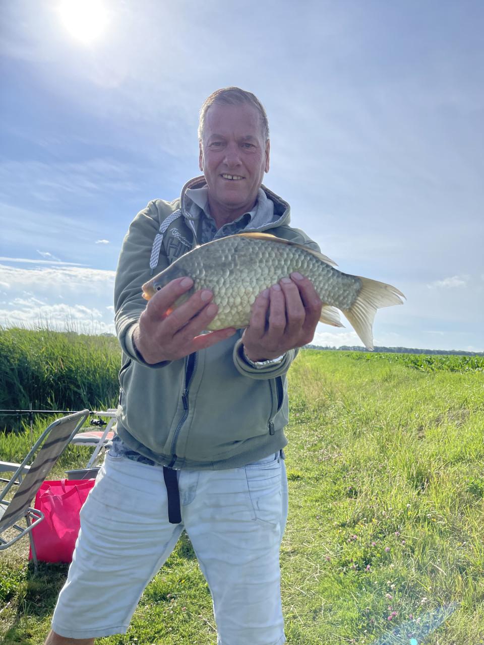 Hengelsport Bij Karpervisserij Koudekerke voor € 17,50 een jaar vissen