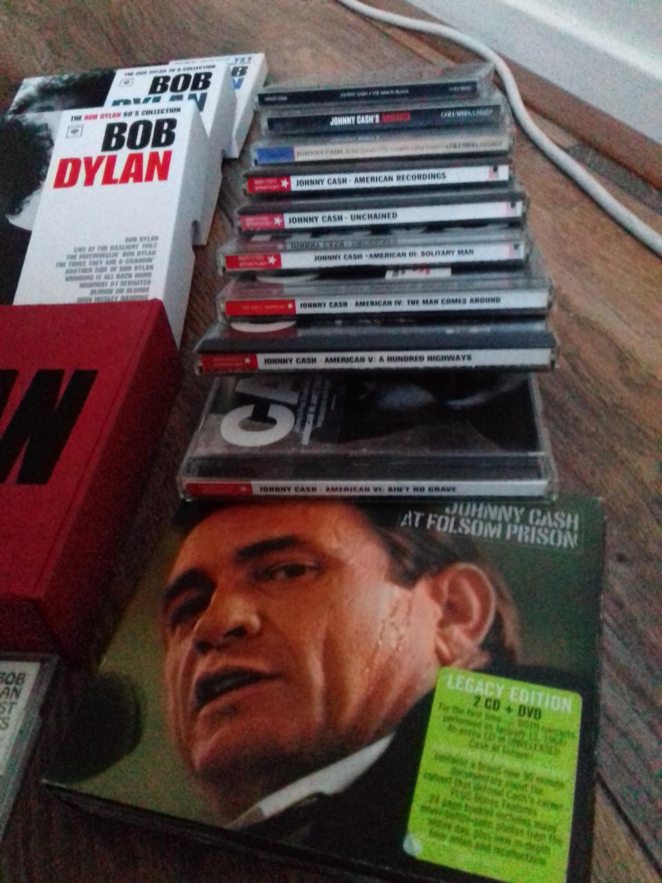 CD's, 4 Bob Dylan-collectie-boxen, Johnny Cash, Gorki, Jack White, etc.