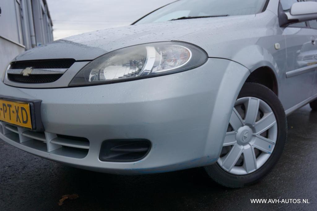 Daewoo Lacetti 1.6-16v style