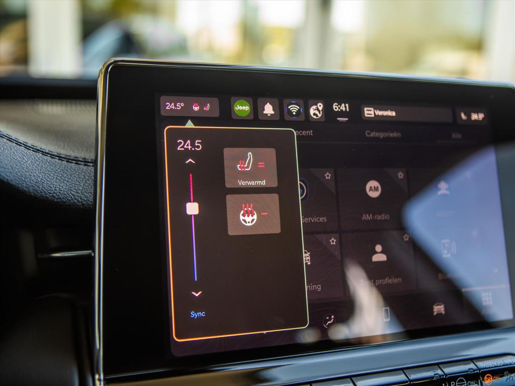 Jeep Compass 1.3t 4xe plug-in hybrid 190pk altitude automaat | trekhaak | c