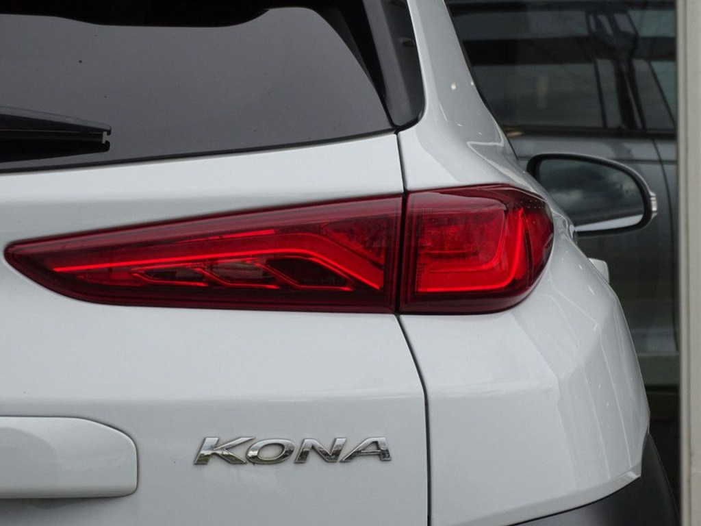 Hyundai Kona ev premium 64 kwh led | stoelkoeling | hud
