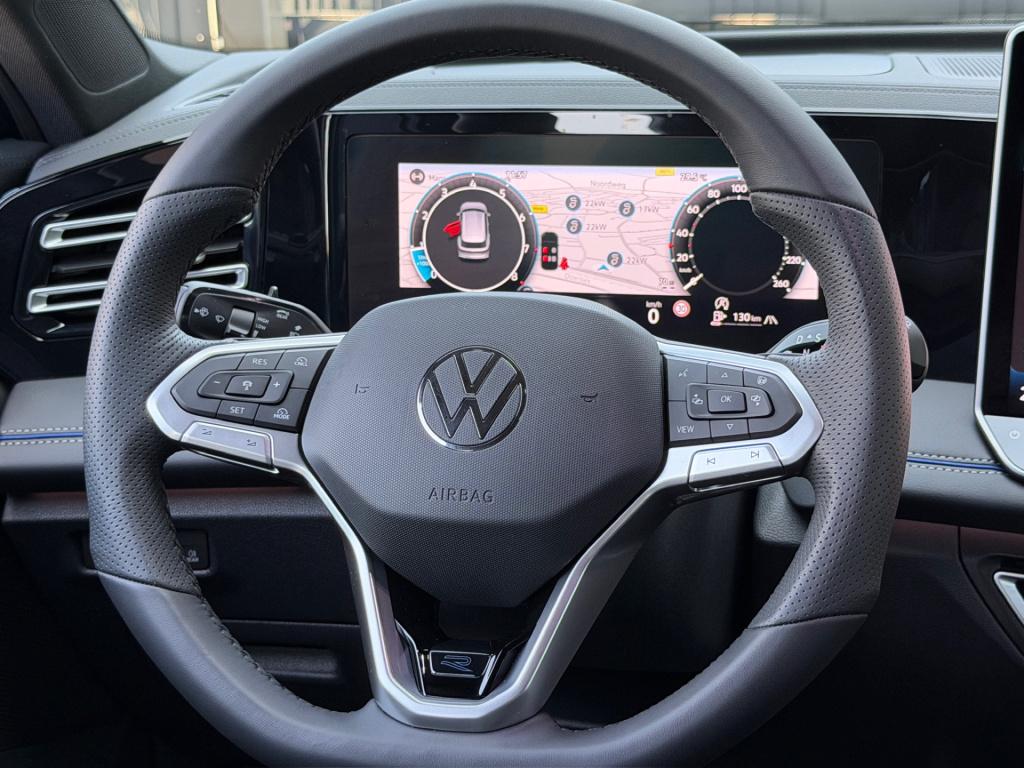 Volkswagen Tiguan 1.5 etsi 150pk dsg r-line | black line | 360 camera | sta