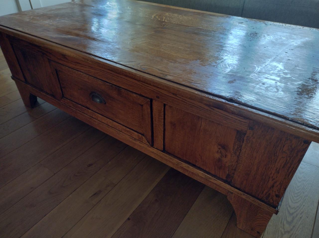 Salontafel met 2 lades