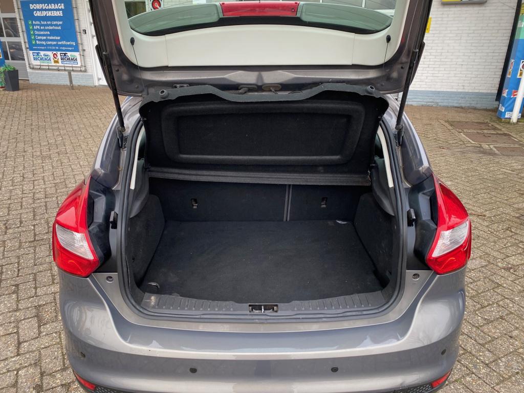 Ford Focus 1.6 ti-vct 105pk trend | airco |