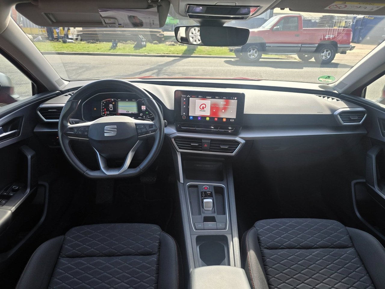 Super mooie !!!!! Seat leon 1.5e tsi FR Business intense  Bj 2022  Km14500
