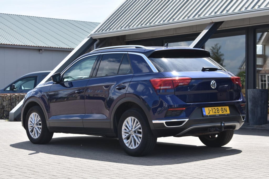 Volkswagen T-roc 1.0 tsi | virtual cockpit | trekhaak | apple carplay | and