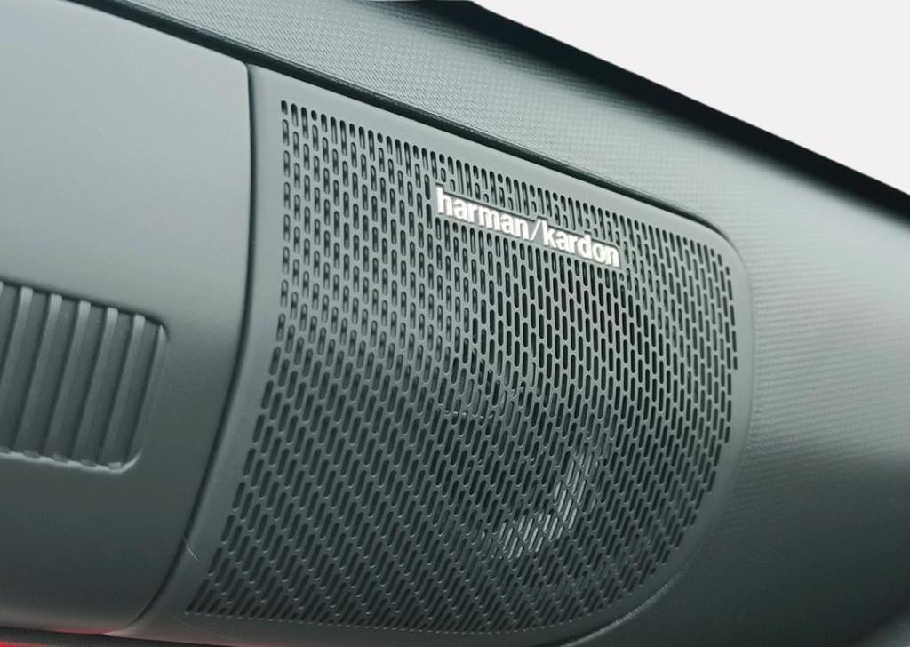 Renault Symbioz 1.8 e-tech full hybrid 160 iconic pack light & sound