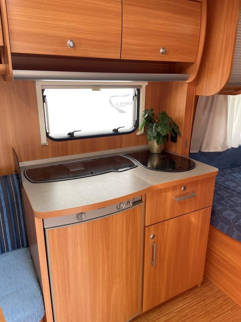 Knaus Sport 450 FU met mover