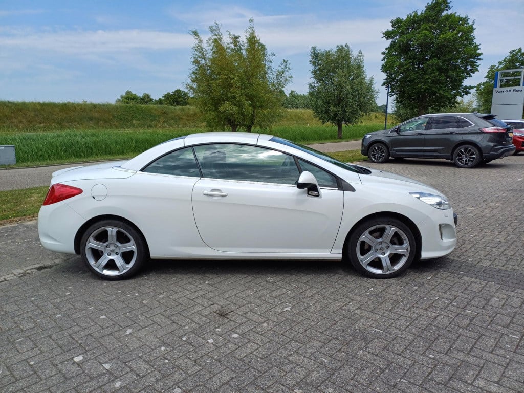 Peugeot 308 cc 1.6 thp feline cabrio coupe