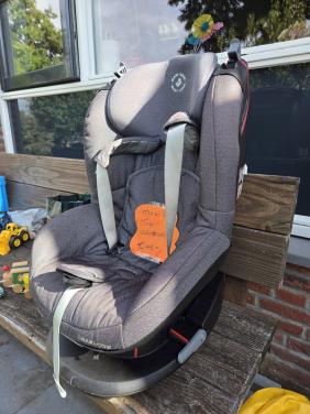 Maxi cosi tobi