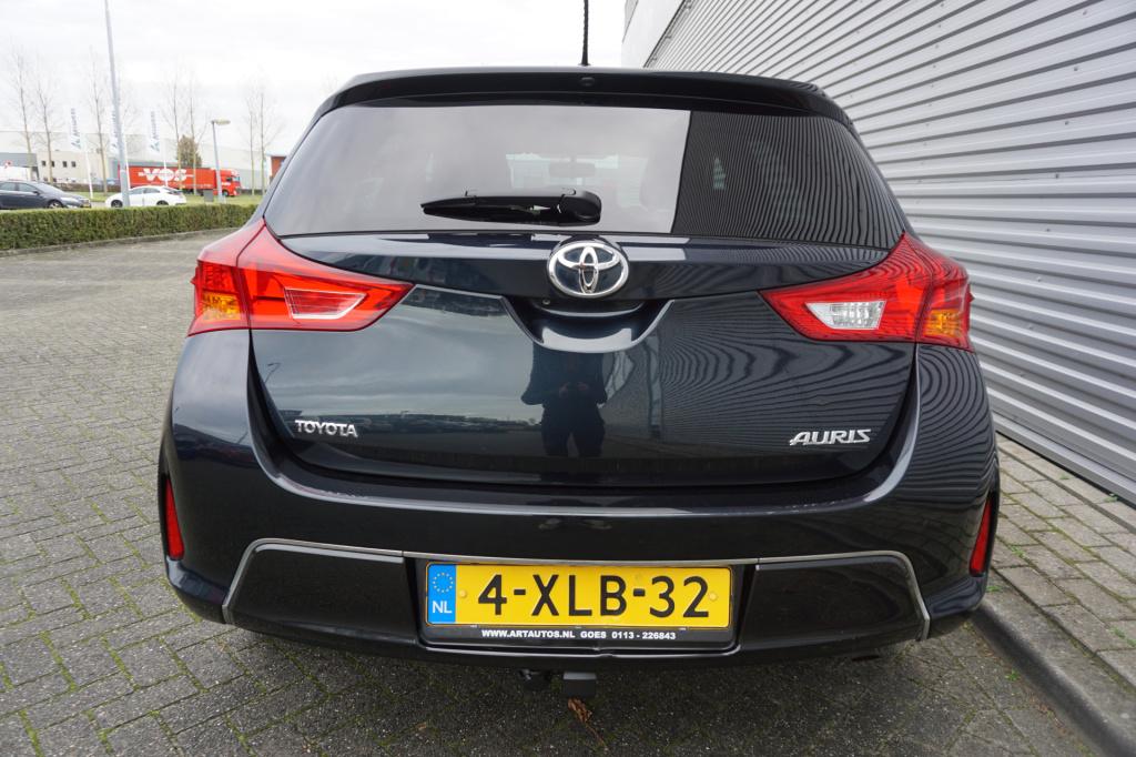 Toyota Auris 1.3 trend top 5 editie climate / navi / cruise / stoelverw. / 