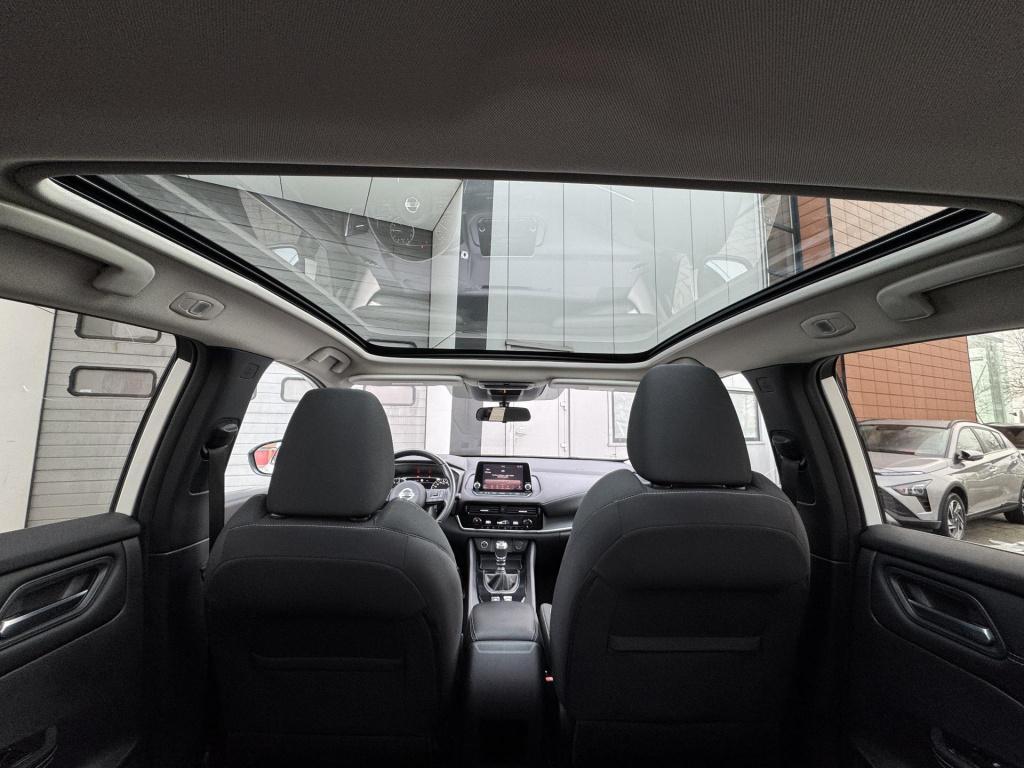 Nissan Qashqai 1.3 mhev acenta design pack