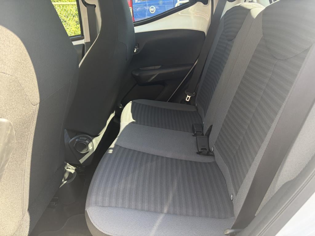 Toyota Aygo 1.0 vvt-i x-play