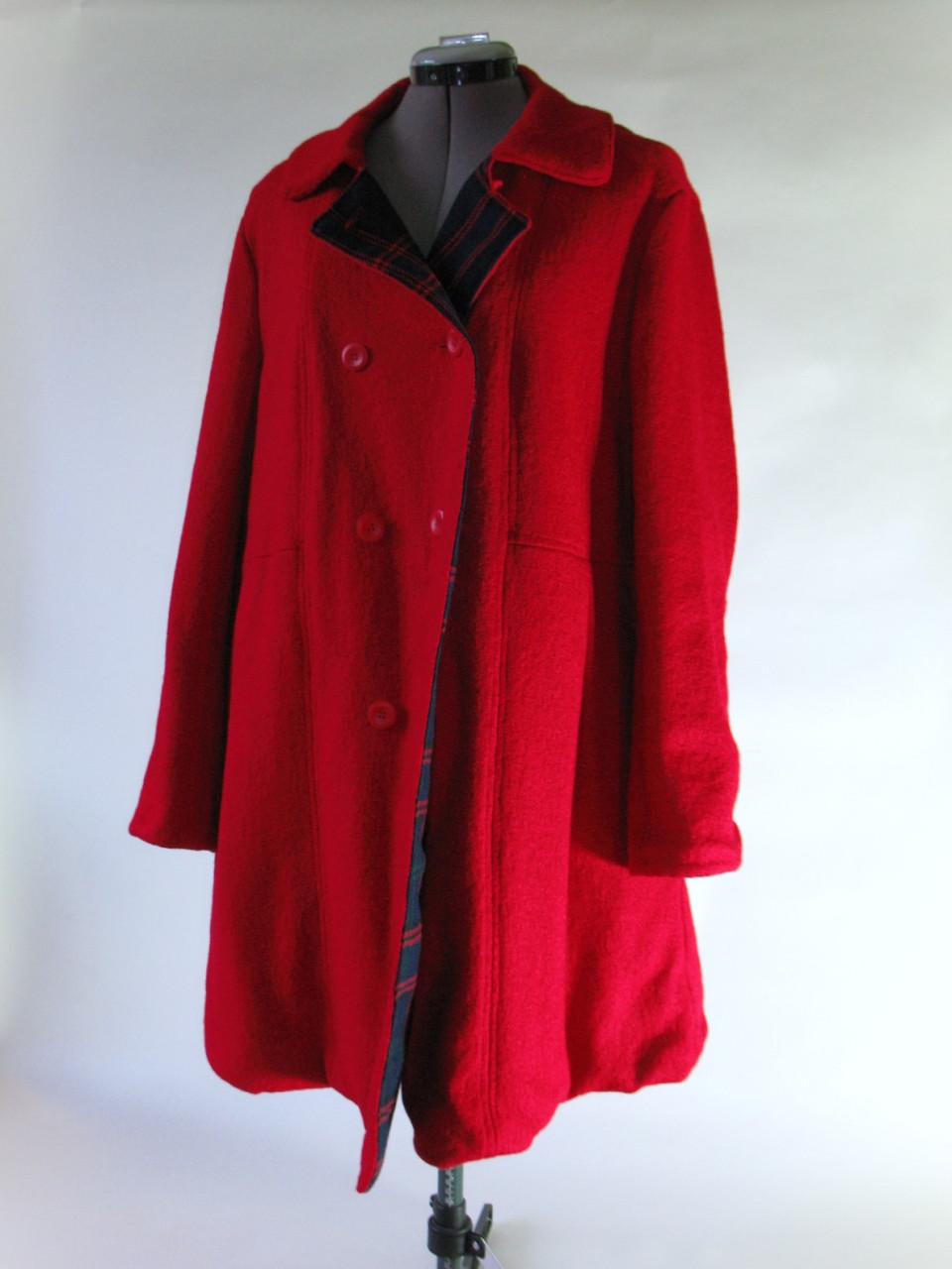 TE KOOP: Dameswinterjas rood