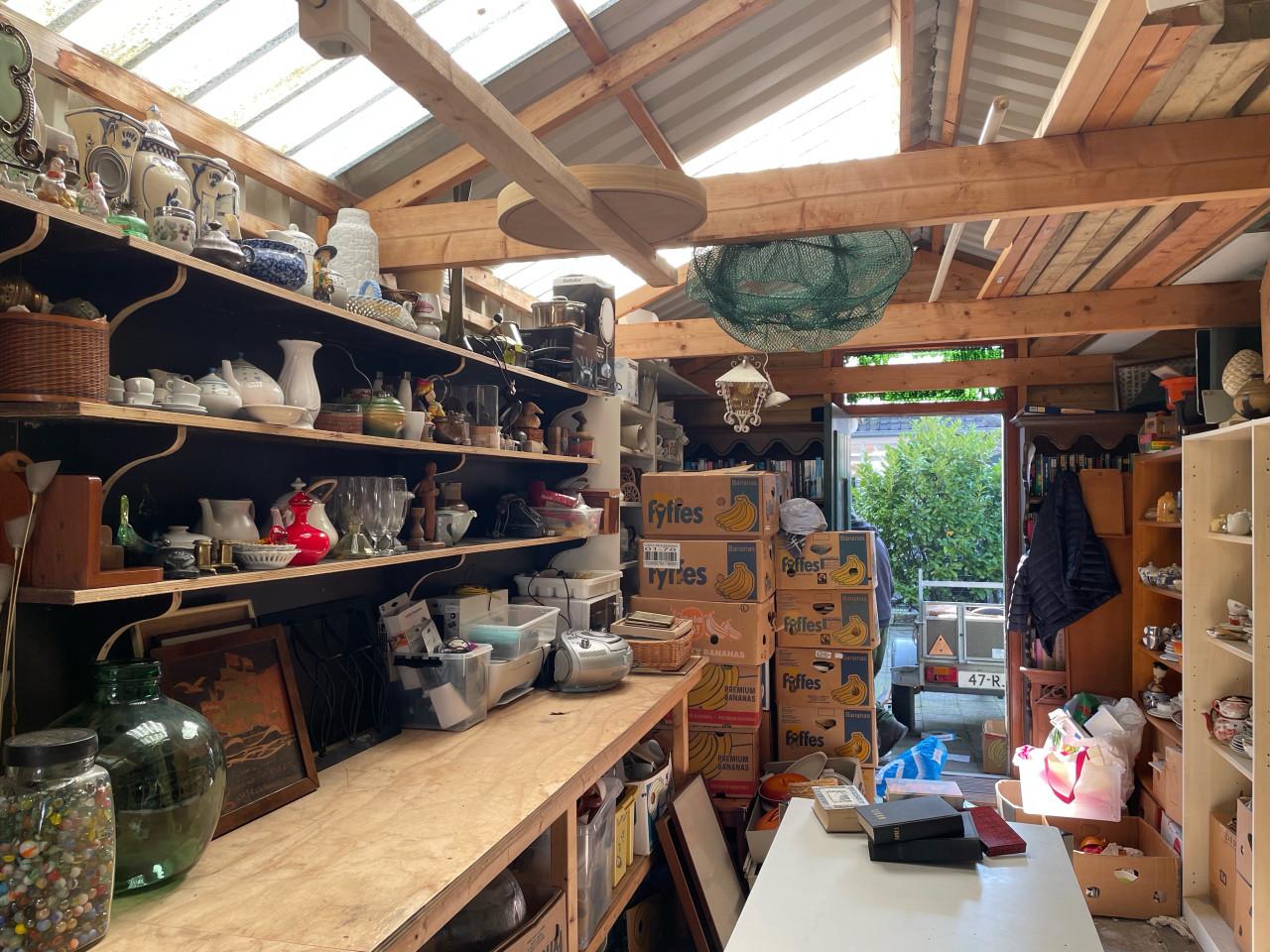 Curiosa. Brocante  spullen
