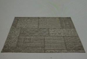 Vloerkleed 230/160. Beige. Nieuw