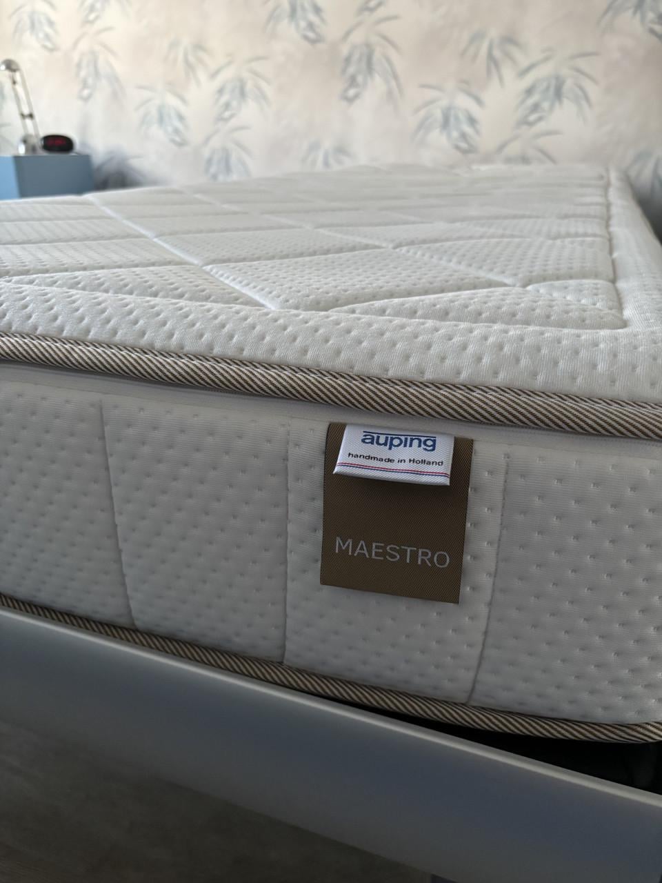 2-persoonsbed Auping Match 180x210cm