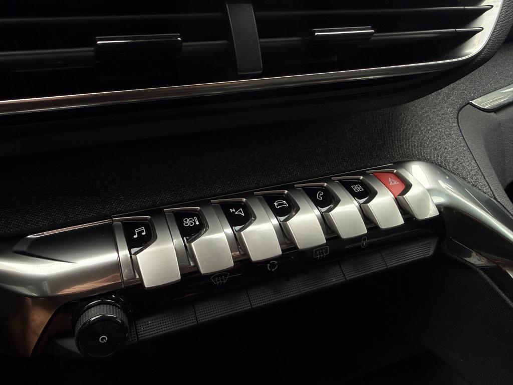 Peugeot 3008 1.2 puretech allure